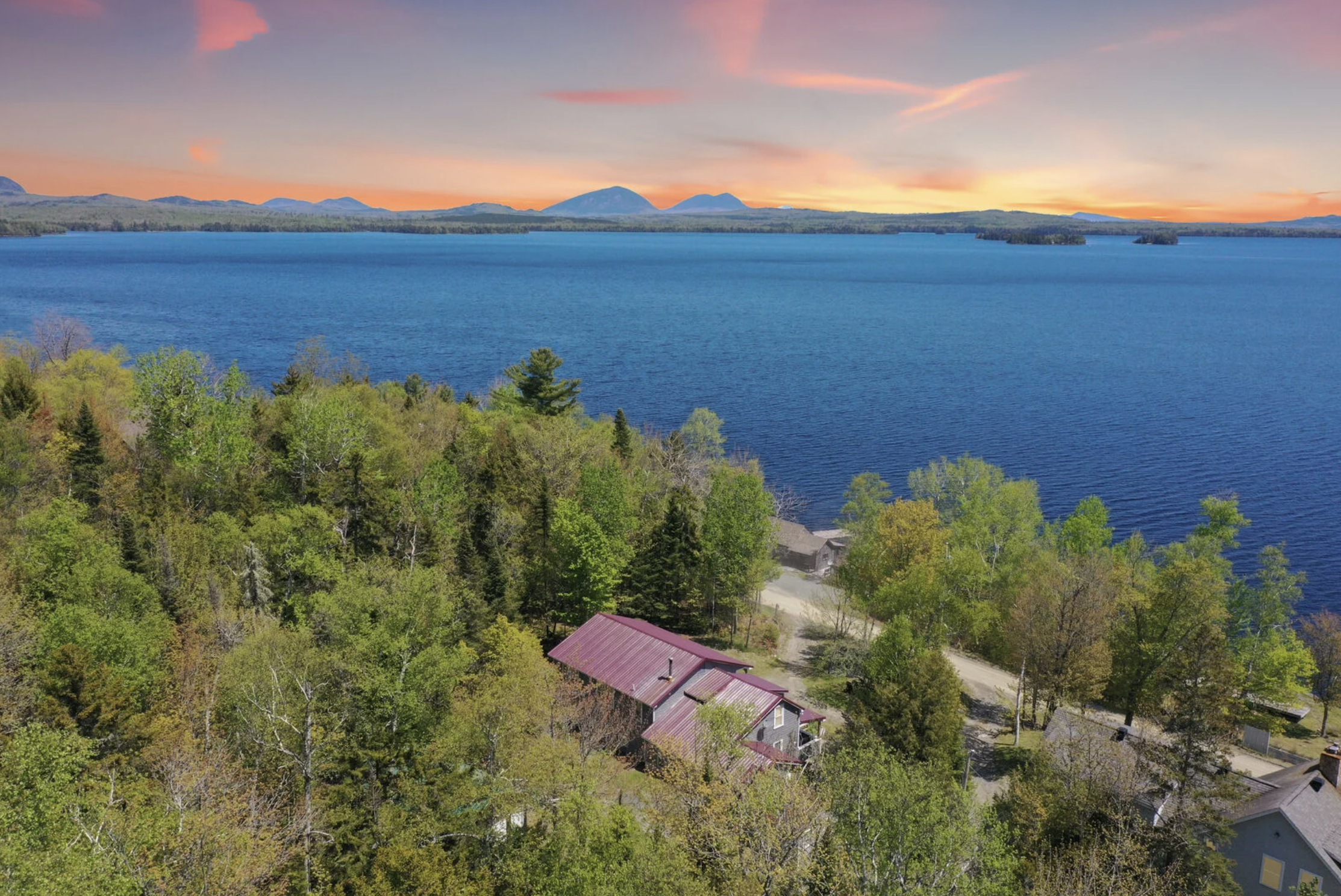 Northern Nights Retreat